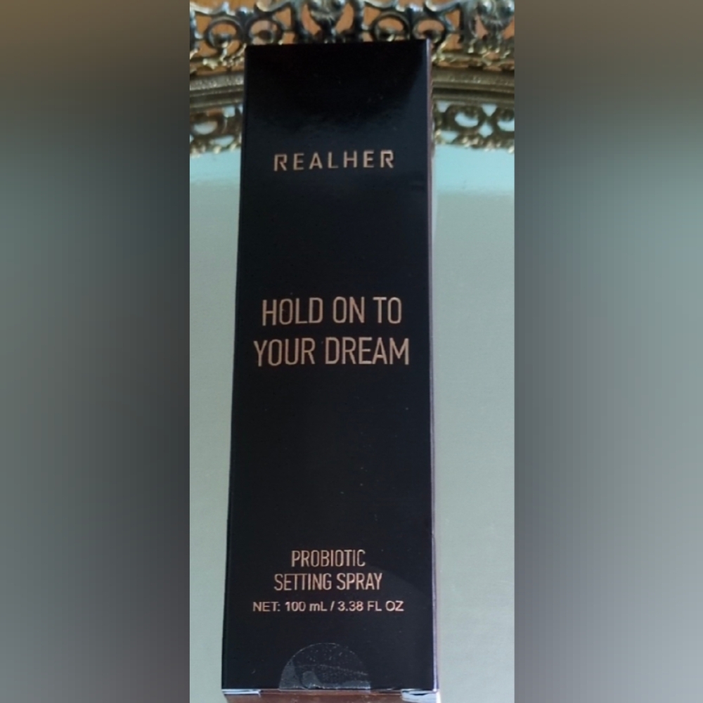 REALHER Probiotic Setting Spray
